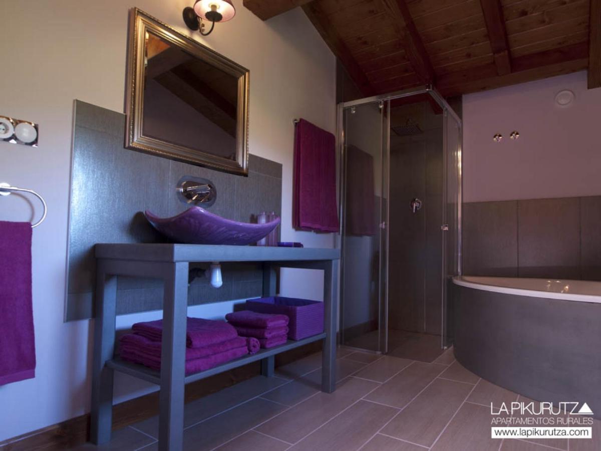 Apartamentos Rurales La Pikurutza Bernedo ภายนอก รูปภาพ