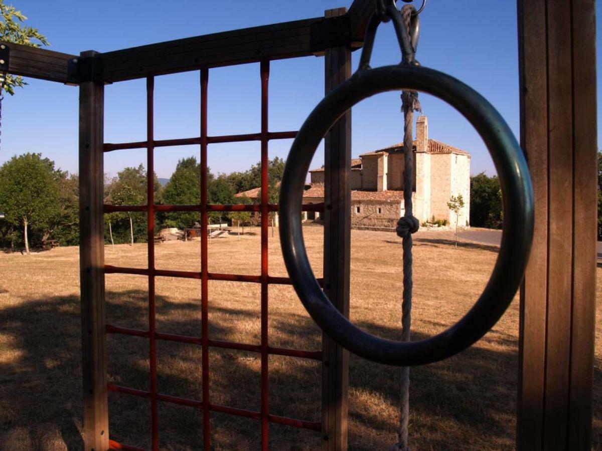 Apartamentos Rurales La Pikurutza Bernedo ภายนอก รูปภาพ